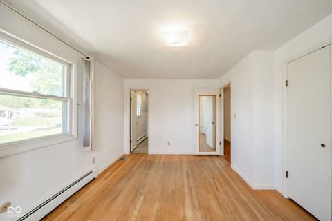 Photo of 1016 Brunswick Way, Anderson, IN