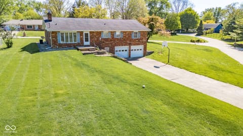 Photo of 1016 Brunswick Way, Anderson, IN