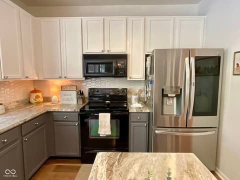 Photo of 3310 Suffolk Court, Greenwood, IN