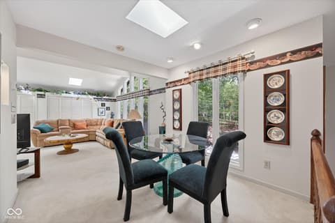 Dining room at 8002 N Lakeview Drive, Unionville, IN