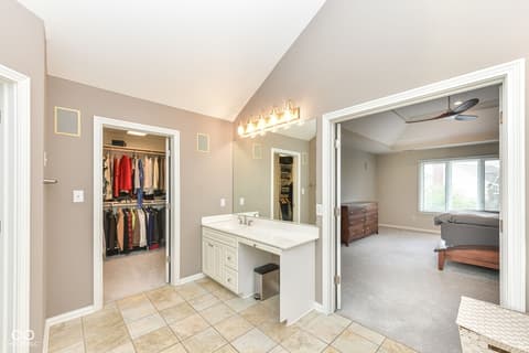 Primary bathroom at 12496 Pembrooke Circle, Carmel, IN