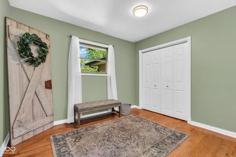 Sitting Room — 6784 E County Road 100 S, Avon, IN