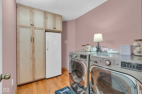 Laundry room at 6784 E County Road 100 S, Avon, IN