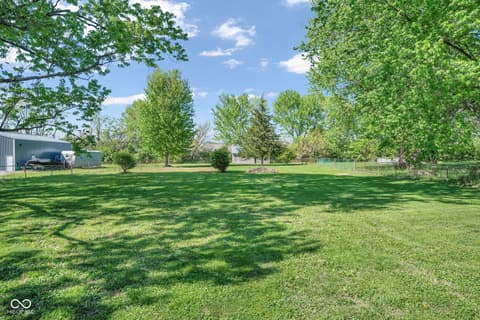 Yard at 6784 E County Road 100 S, Avon, IN