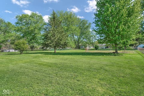 Yard at 6784 E County Road 100 S, Avon, IN