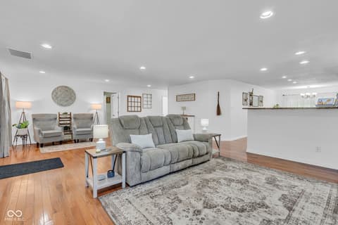 Living room at 6784 E County Road 100 S, Avon, IN