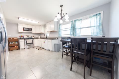 Photo of 7930 E 25th Street, Columbus, IN
