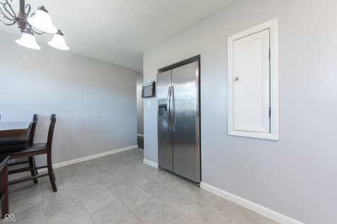 Photo of 7930 E 25th Street, Columbus, IN