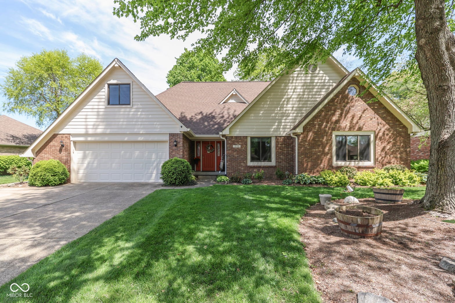 Photo of 275 Adrienne Drive, Greenwood, IN