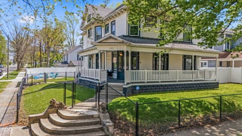 Front exterior at 200 E South Street, Winchester, IN