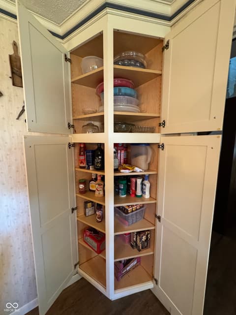 Pantry — 2335 N Main Street, Rushville, IN