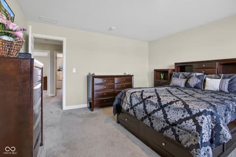 Photo of 2306 S Bingham Place, New Palestine, IN