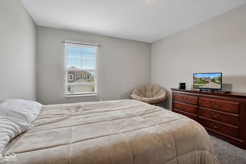 Photo of 2306 S Bingham Place, New Palestine, IN