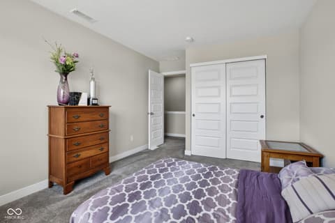 Photo of 2306 S Bingham Place, New Palestine, IN
