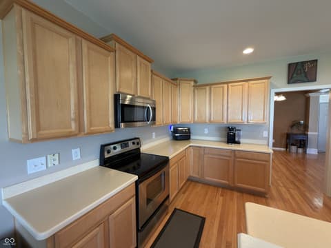 Photo of 334 Arborglen Drive, Brownsburg, IN