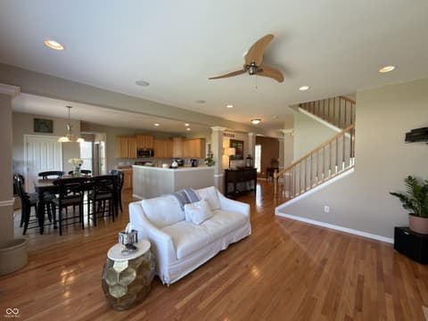 Photo of 334 Arborglen Drive, Brownsburg, IN