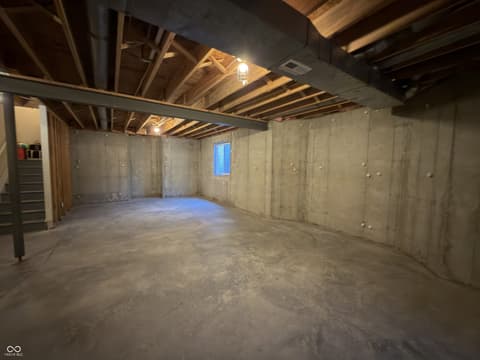 Photo of 334 Arborglen Drive, Brownsburg, IN