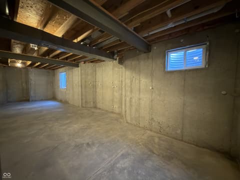 Photo of 334 Arborglen Drive, Brownsburg, IN