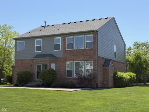 Photo of 334 Arborglen Drive, Brownsburg, IN