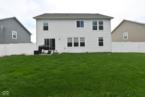 Photo of 2364 Ninebark Drive, Plainfield, IN