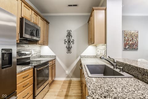 Photo of 216 N Cleveland Street, Indianapolis, IN