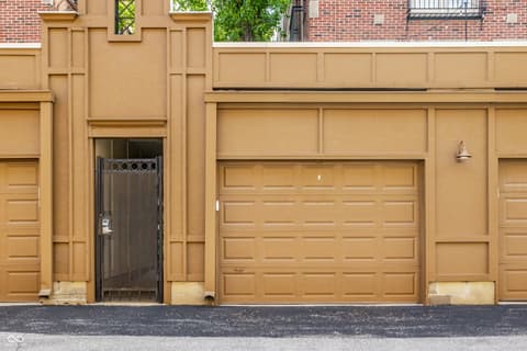 Photo of 216 N Cleveland Street, Indianapolis, IN