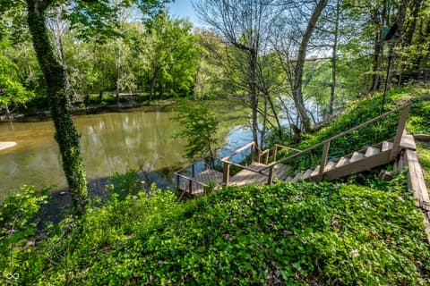 Photo of 6366 E 116th Street, Fishers, IN