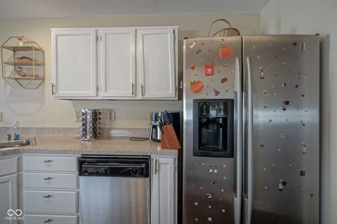 Photo of 9904 Worthington Boulevard, Fishers, IN