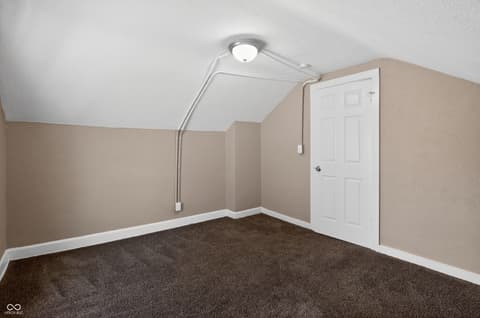 Bonus room at 366 S Grand Avenue, Indianapolis, IN