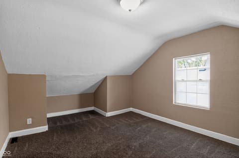 Bonus room at 366 S Grand Avenue, Indianapolis, IN