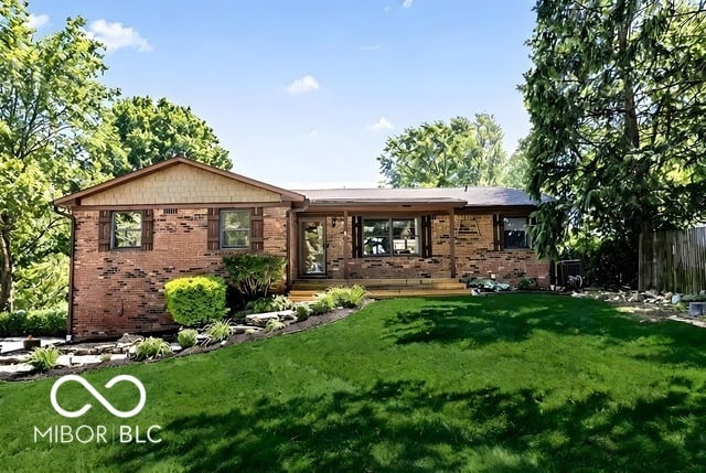 Front exterior at 8545 N County Road 650 E, Brownsburg, IN