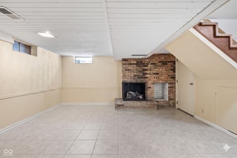 Fireplace — 8545 N County Road 650 E, Brownsburg, IN