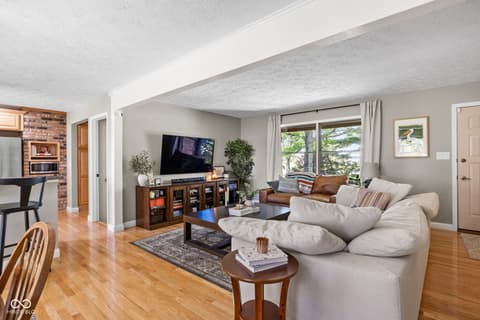 Photo of 8545 N County Road 650 E, Brownsburg, IN