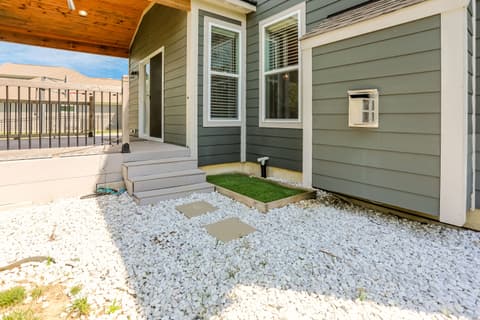 Photo of 4362 Gallop Court, Bargersville, IN