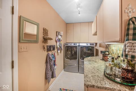Photo of 9158 West Point Drive, Indianapolis, IN