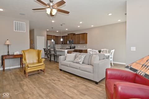 Photo of 1493 Hideaway Circle, Brownsburg, IN