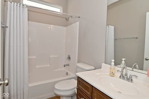 Photo of 1493 Hideaway Circle, Brownsburg, IN