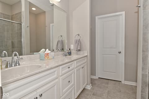 Photo of 1493 Hideaway Circle, Brownsburg, IN