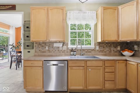 Kitchen at 4137 Hennessey Drive, Plainfield, IN