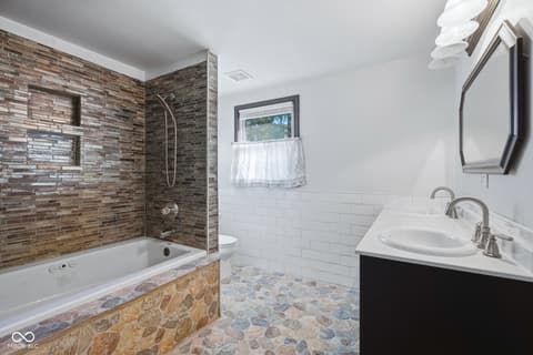 Photo of 8 Mill Springs, Coatesville, IN