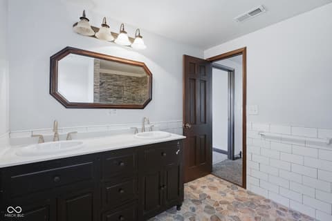 Photo of 8 Mill Springs, Coatesville, IN