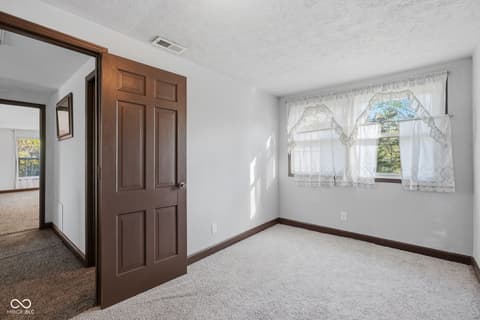Photo of 8 Mill Springs, Coatesville, IN