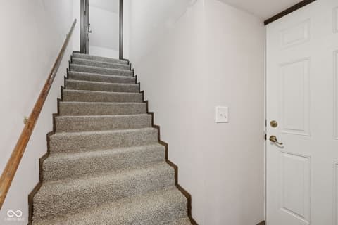 Photo of 8 Mill Springs, Coatesville, IN
