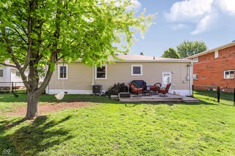 Photo of 70 S 5th Avenue, Beech Grove, IN