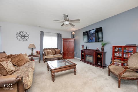 Photo of 971 Knox Drive, Franklin, IN