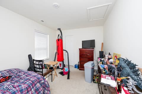 Photo of 971 Knox Drive, Franklin, IN