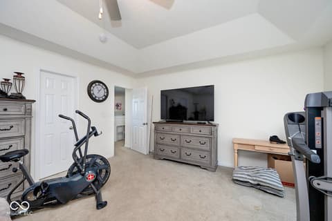 Photo of 971 Knox Drive, Franklin, IN