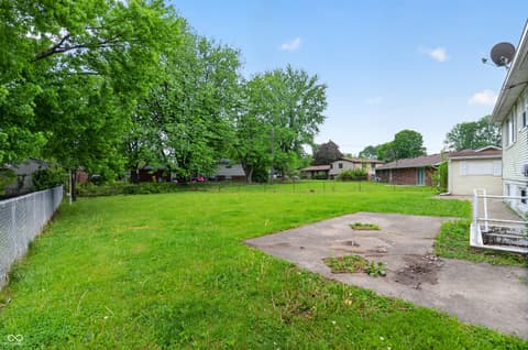 Yard at 9123 Trinity Place, Indianapolis, IN