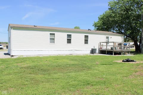 Photo of 5155 E Us Highway 50, Butlerville, IN