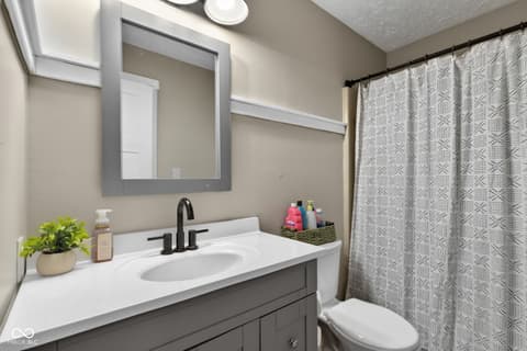 Bathroom at 4703 W 1200 N, Knightstown, IN